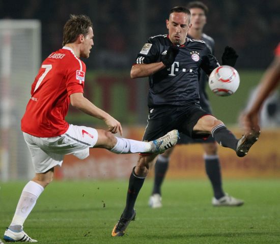 而是共同為 而是共同為